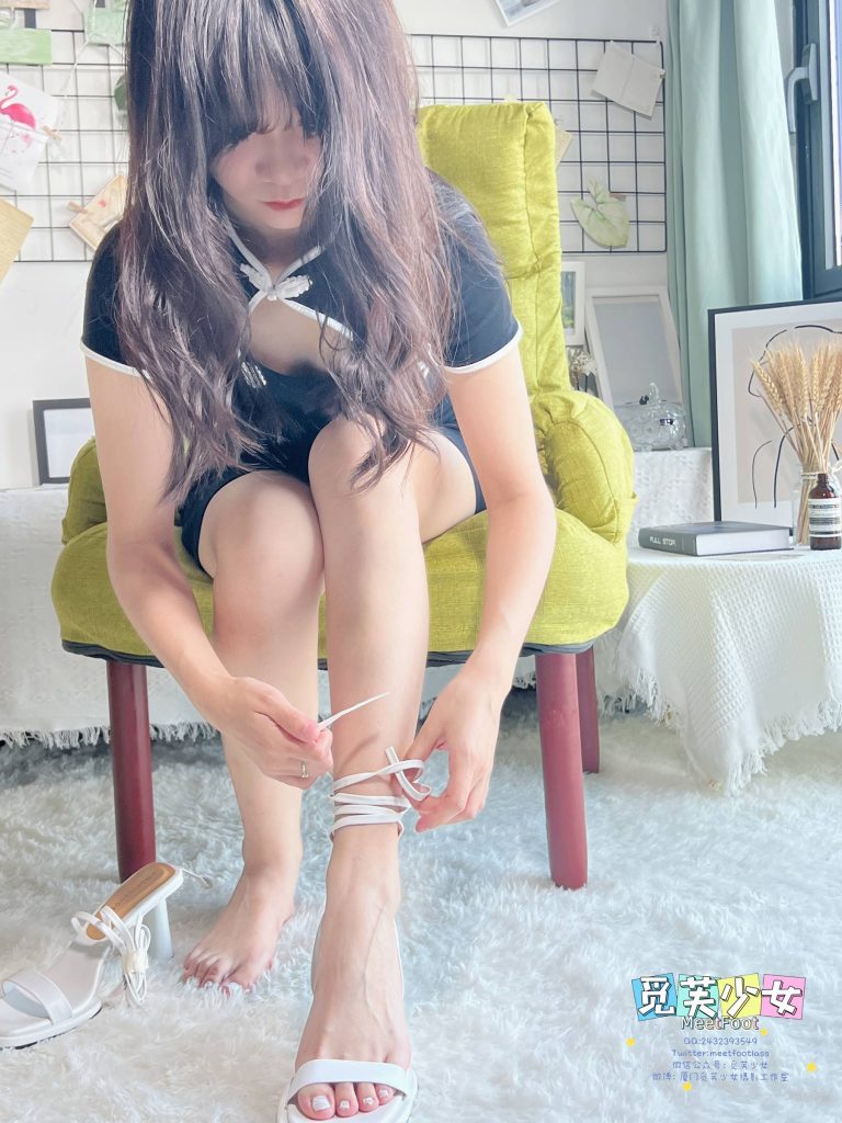 [覓芙少女]NO.020 和美少女一起做元?dú)怏w操吧[247P/2V/4.68GB]插圖2