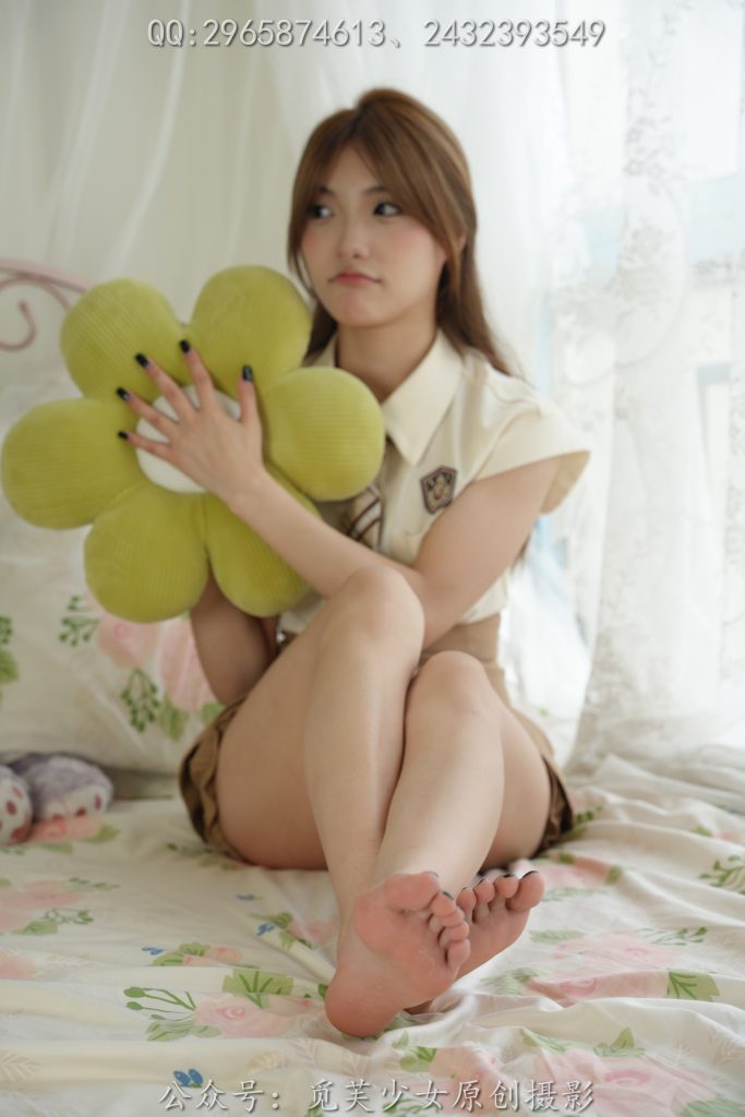 [覓芙少女]NO.045 仔仔-心中有詩意，處處皆清歡[141P/1V/3.27GB]插圖2