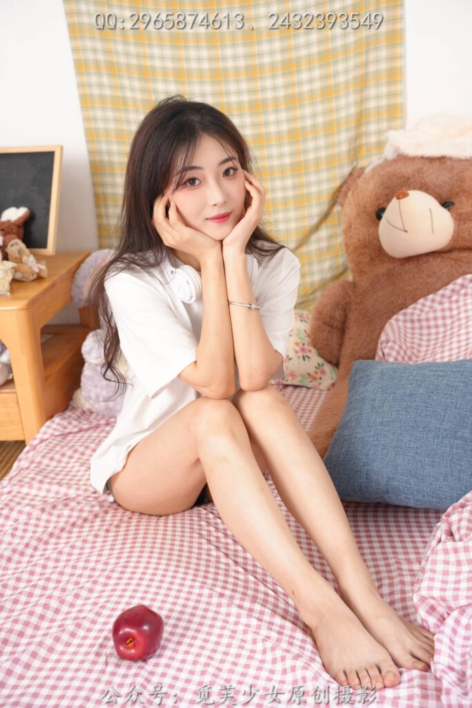 [覓芙少女]NO.064 曉曉 令你淪陷的飾我的眼神[130P/1V/3.69GB]插圖1