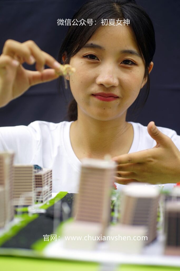 初夏女神 NO.066 點點 誤入小人國[110P/1V/4.11GB]插圖1