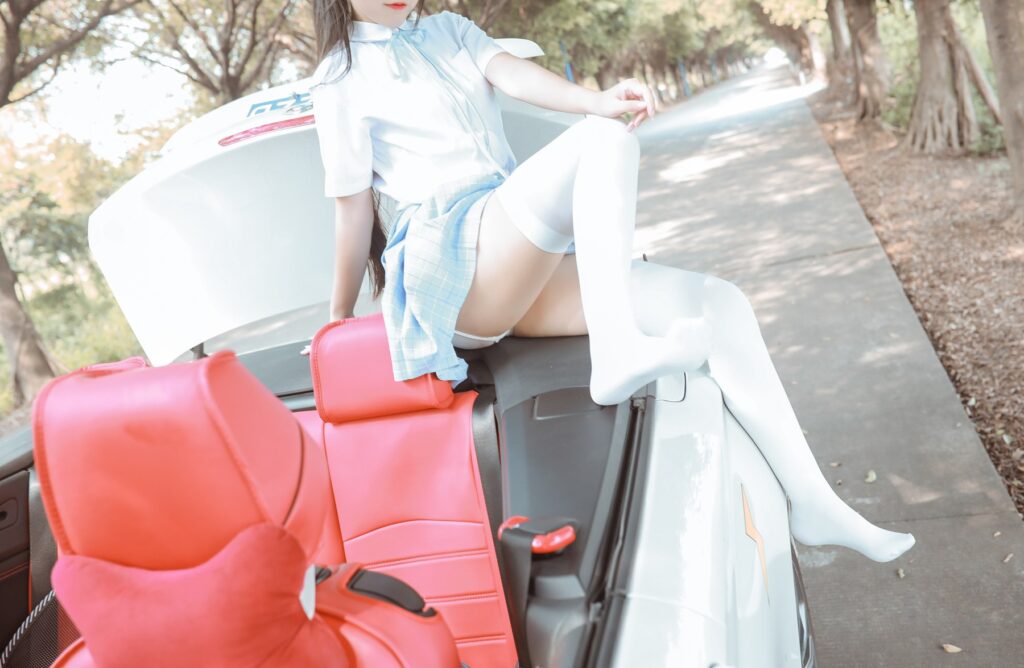 不呆貓 NO.012 – 白絲過膝襪[21P/12V/209MB]插圖1