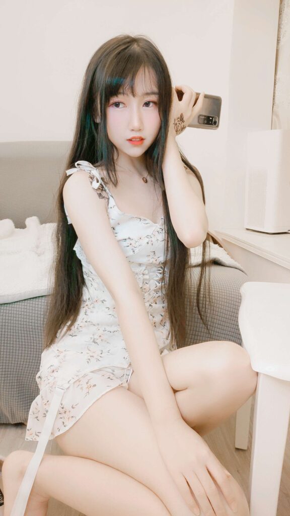 不呆貓 NO.015 – 溫柔風(fēng)連衣裙[15P/17.8MB]插圖3