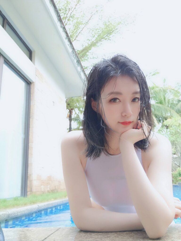 Coser小姐姐白銀81 026 白色競泳 [83P/112M]插圖3