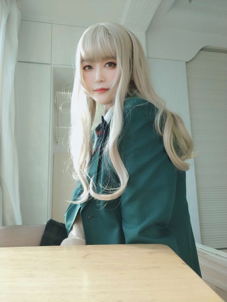 白銀 NO.043 – 灰色空間[90P/1V/578MB]插圖