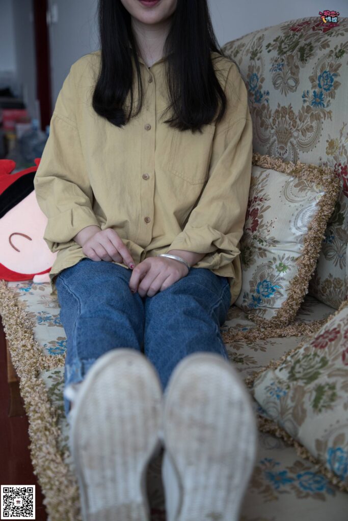 物戀傳媒 No.008 你們想要的厚重口味來啦，喜歡小姐姐嗎 [145P/2.22GB]插圖2