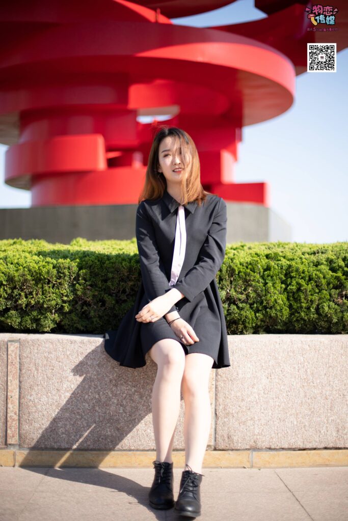 [物戀傳媒] NO.018 清純的小姐姐哦,透明肉絲加小皮鞋 [165P/863MB]插圖1