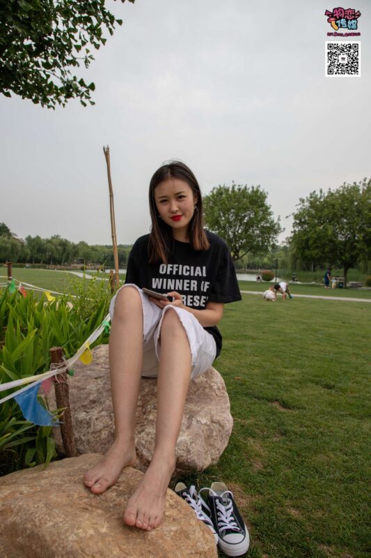 物戀傳媒 No.021 夏日么么茶,清新棉襪配黑色帆布鞋 [223P/1V/3.14GB]-無料攝影圈