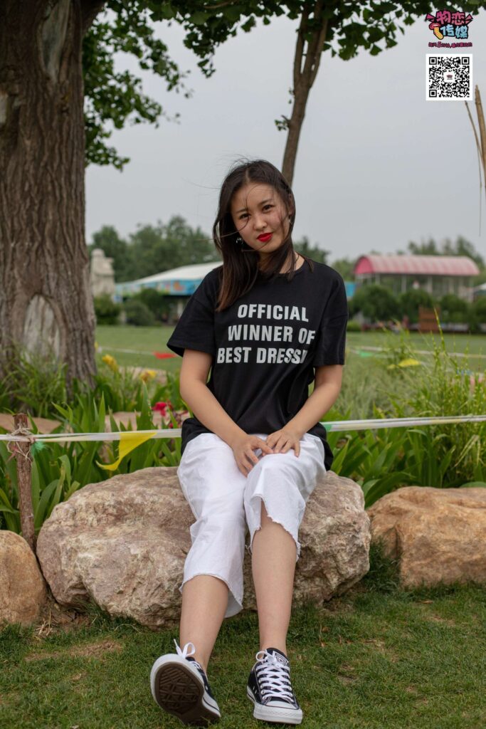 物戀傳媒 No.021 夏日么么茶,清新棉襪配黑色帆布鞋 [223P/1V/3.14GB]插圖1