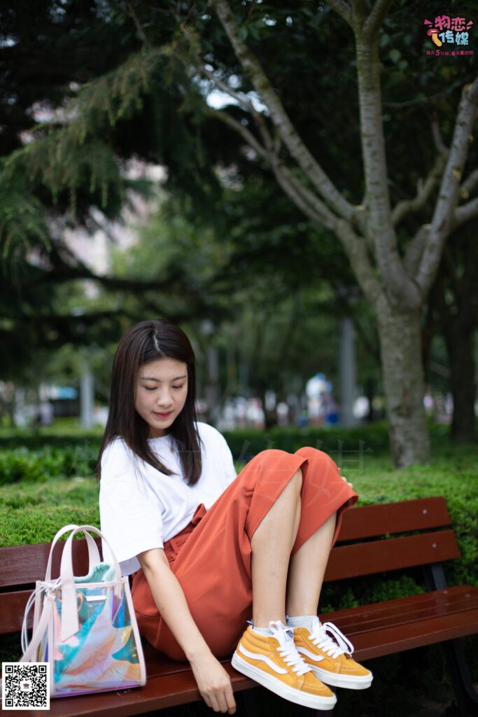 物戀傳媒 No.031 最是那一低頭的溫柔,像一朵水蓮花不勝涼風(fēng)的嬌羞 [317P/1V/2.23GB]插圖2