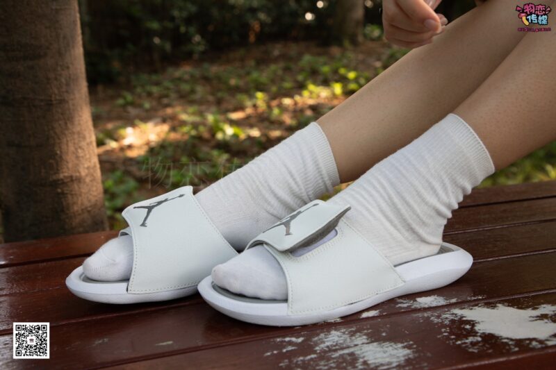 勿戀傳媒 No.038 我的故事是誰關心的？ [172P/1V/2.05GB]-無料攝影圈