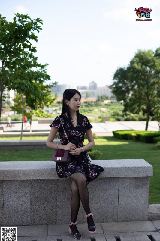 勿戀傳媒 No.040 粉紅與黑，天黑等你來找我 [138P/1V/939MB]-無料攝影圈