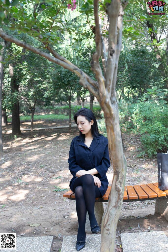 物戀傳媒 NO.042 霜花冷冽，美人驚艷。高跟配黑絲[148P/1V/1.19GB]插圖2