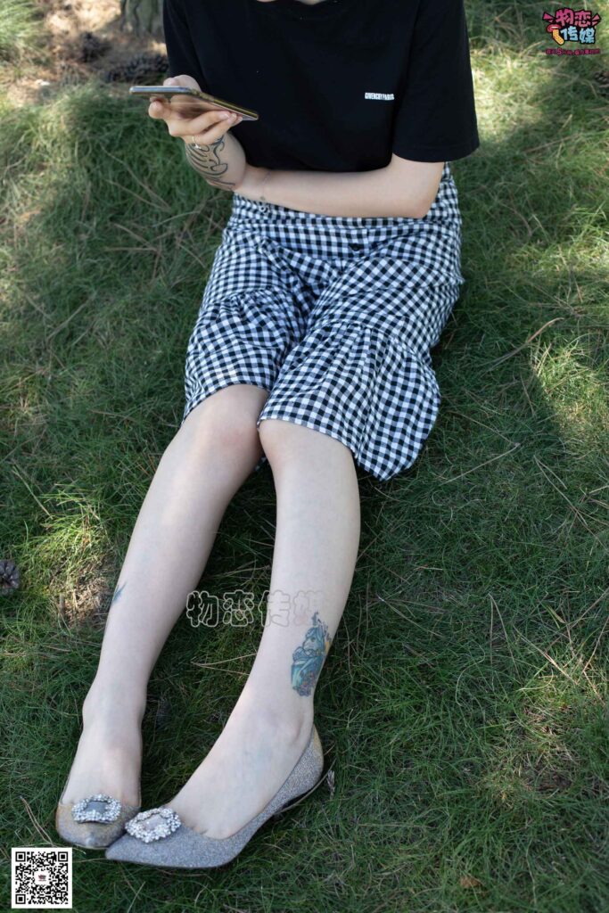 物戀傳媒 No.062 告別仲夏夜之夢,妖嬈的小足 [130P/1V/1.08GB]插圖3