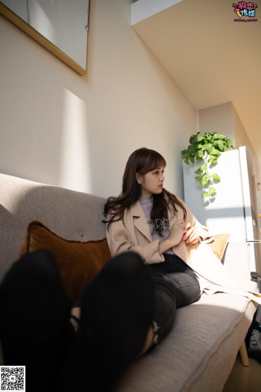 [物戀傳媒] NO.081 蘇貝-又見馬丁靴，冬日的經(jīng)典 [130P/1V/803MB]-無料攝影圈