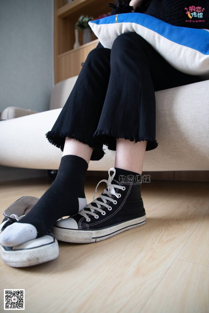 物戀傳媒 No.095 小雨-今天，做你專屬的小愛同學 [158P/1V/912MB]插圖3