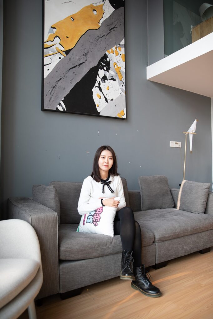 物戀傳媒 NO.097 可兒-眼前的黑不是黑，你要的輕性感[99P/1V/1.09GB]插圖2