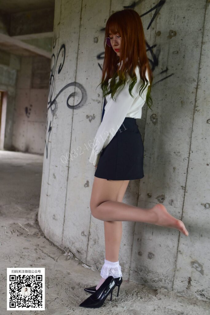 大生模拍 No.038 小蕊-肉絲套上白絲 [47P/6V/741MB]插圖1