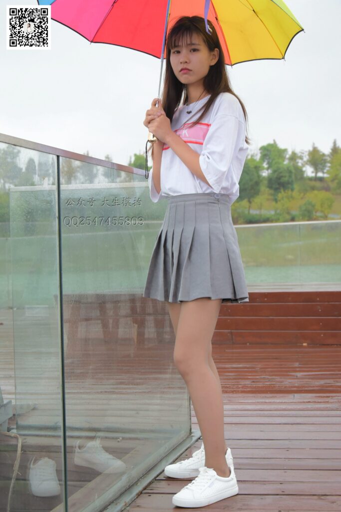 大生模拍 No.044 云云-雨中漫步 [59P/135MB]插圖