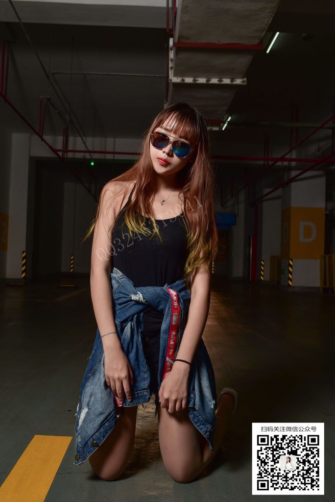 大生模拍 No.080 小蕊 地下車庫美絲 [48P/154MB]插圖2