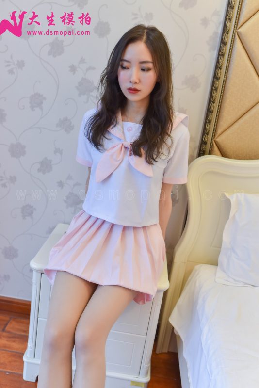 大生模拍 No.107 粉粉嫩嫩肉絲學(xué)生裝 [51P/1V/357MB]-無料攝影圈