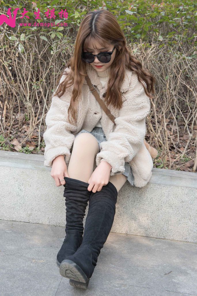 大生模拍 No.111 嬌嬌 戶外光腿神器 [39P/1V/290MB]插圖3