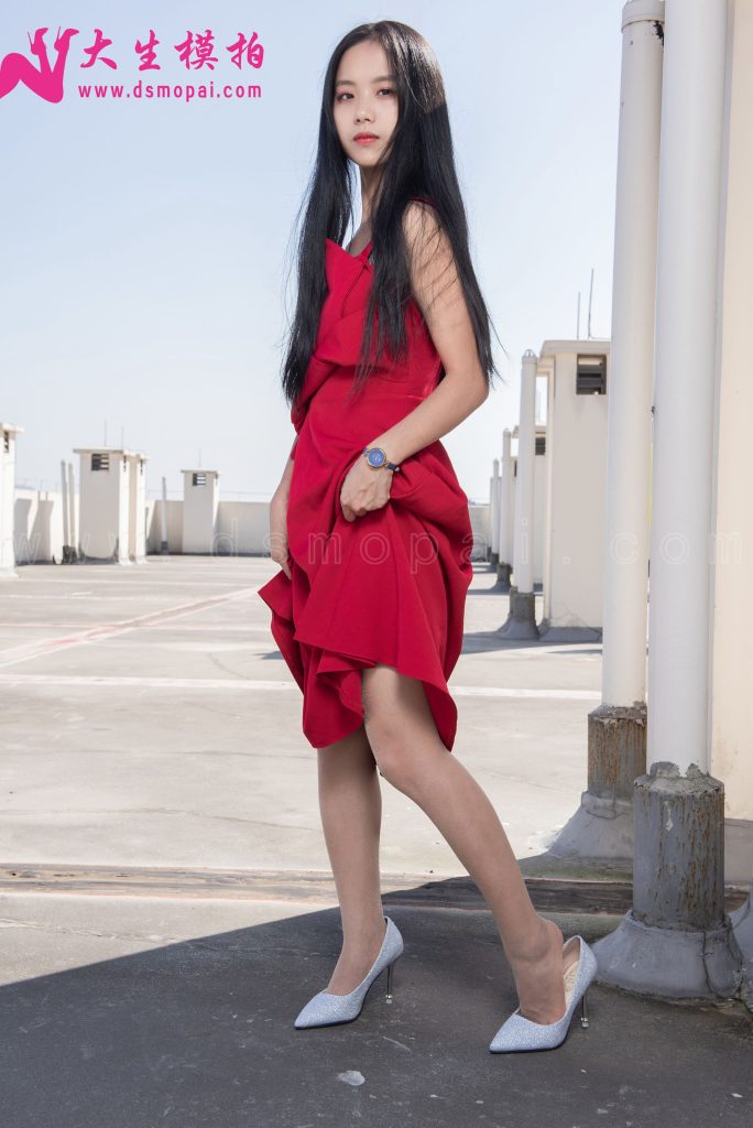 大生模拍 No.155 小尹 天臺紅衣少女 [39P/202MB]插圖1