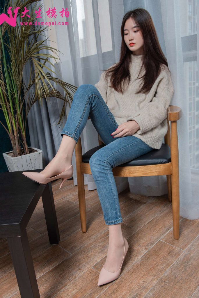 大生模拍 No.158 悠悠褲內(nèi)有絲 [53P/295MB]插圖2