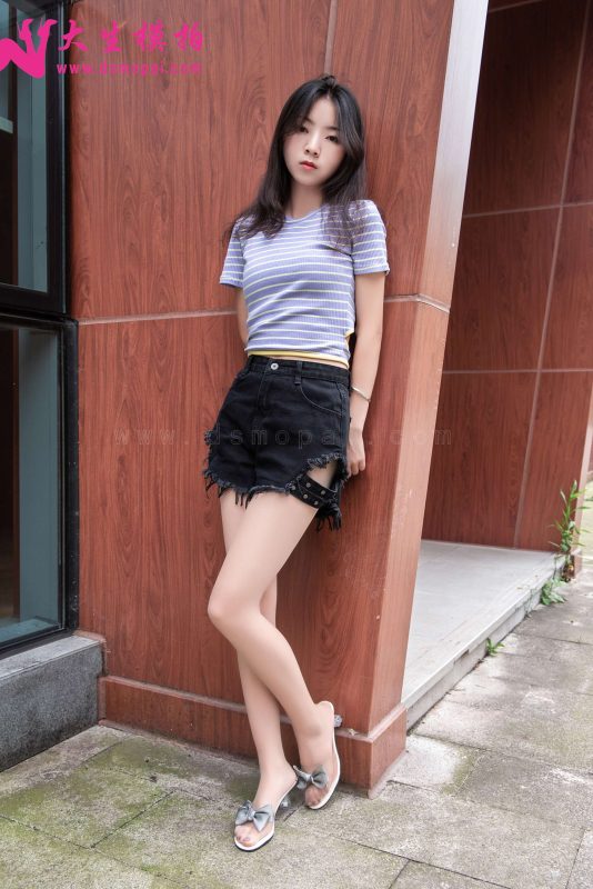 大生模拍 No.188 小蕾 可愛(ài)高跟鞋 [42P/242MB]-無(wú)料攝影圈