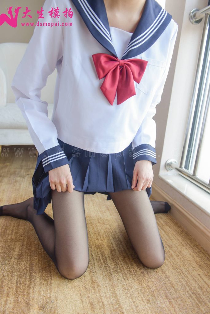 大生模拍 NO.210 意涵 JK黑絲 [55P/244MB]插圖2