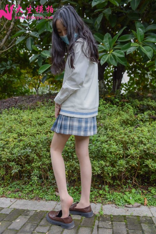 大生模拍 NO.211 小月 白嫩JK [52P/266MB]-無料攝影圈