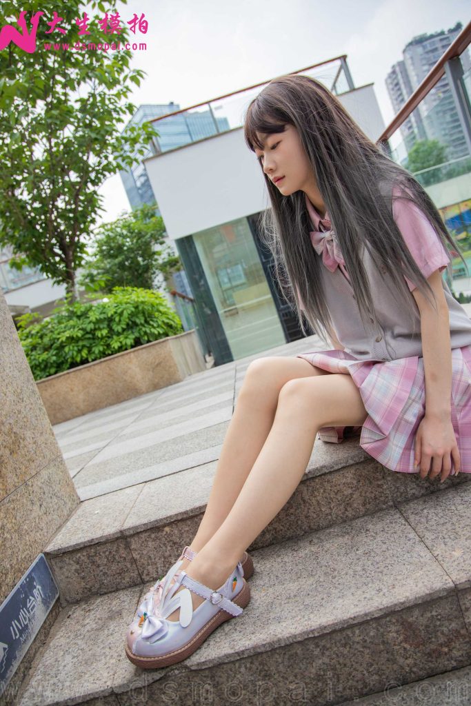 大生模拍 NO.235 范范 JK雙絲 [72P/1V/1.64GB]插圖3