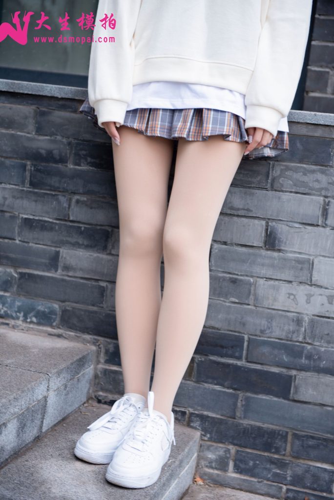 大生模拍 NO.247 冬日厚肉絲 [64P/168MB]插圖1