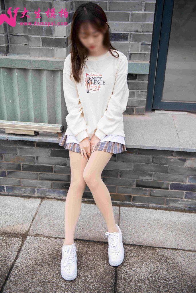 大生模拍 NO.247 冬日厚肉絲 [64P/168MB]插圖2