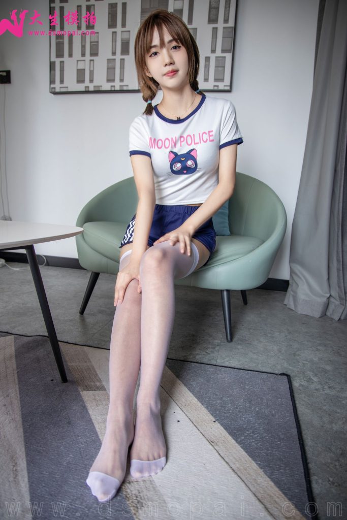 大生模拍 NO.254 肖敏 長筒白絲 [72P/570MB]插圖1