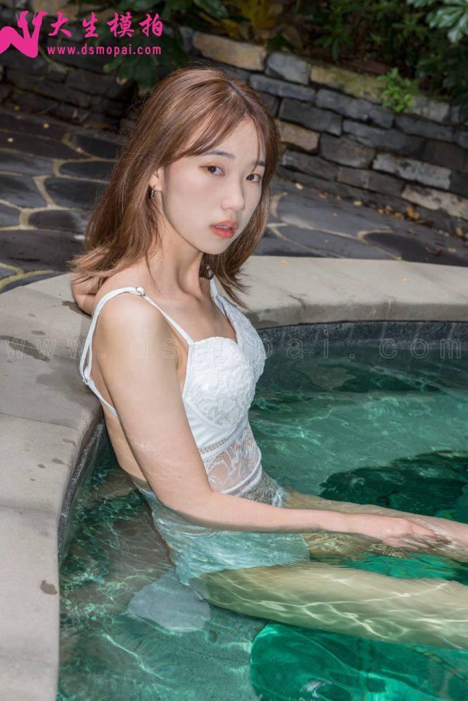 大生模拍 小鹿眾籌－絲襪泳裝 [129P/1V/948M]插圖