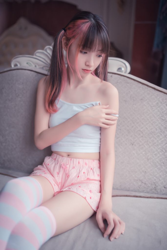 風(fēng)之領(lǐng)域精品寫真@No.025 粉嫩的妹子 [50P/217MB]插圖