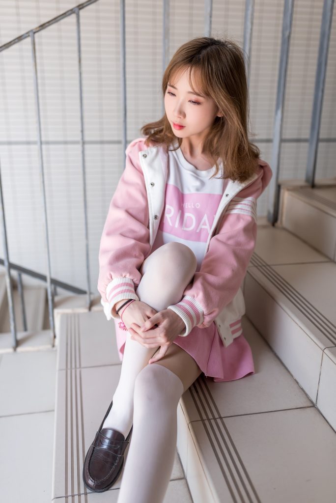 風(fēng)之領(lǐng)域精品寫真@No.026 粉色系?；ò捉z小姐姐 [48P/186MB]插圖