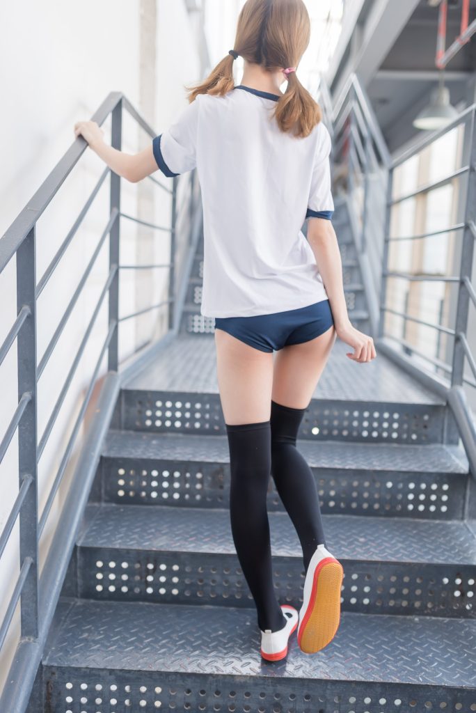 風之領(lǐng)域精品寫真@No.032 愛運動的女孩都很美 [50P/207MB]插圖3