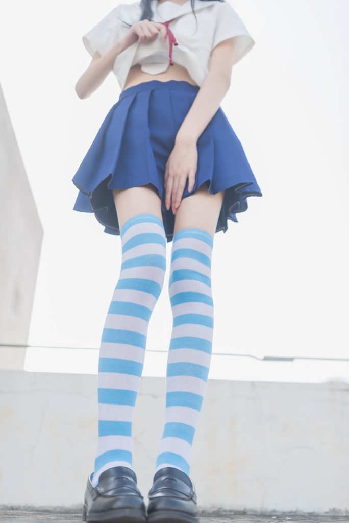 風(fēng)之領(lǐng)域精品寫真@No.034 性感的新校服 [50P/180MB]插圖2