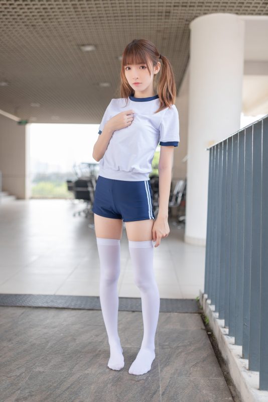 風(fēng)之領(lǐng)域精品寫真@No.045 酷愛運動的白絲少女 [50P/176MB]-無料攝影圈