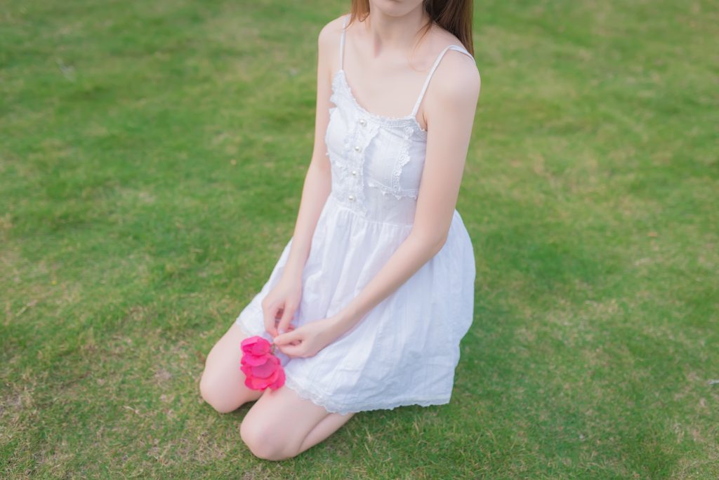 風之領域精品寫真@No.056 草坪上青純的學妹 [50P/229MB]插圖2