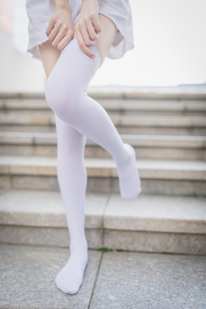 風(fēng)之領(lǐng)域精品寫真@No.057 一雙美腿很吸睛 [50P/171MB]插圖2