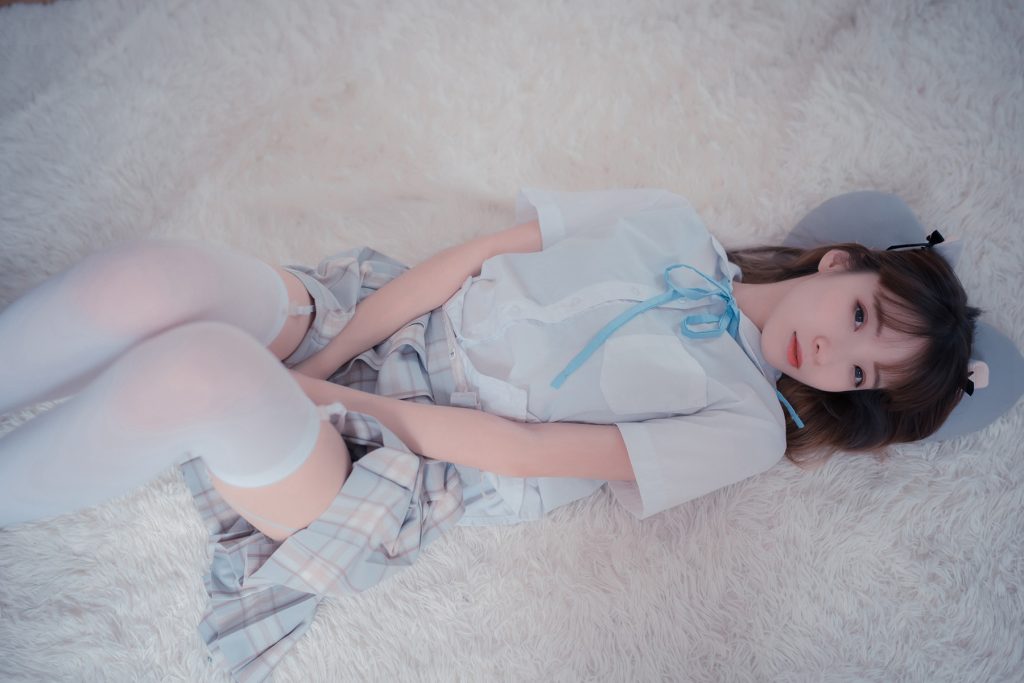 風(fēng)之領(lǐng)域精品寫真@No.065 格子裙吊帶白絲 [46P/232MB]插圖3