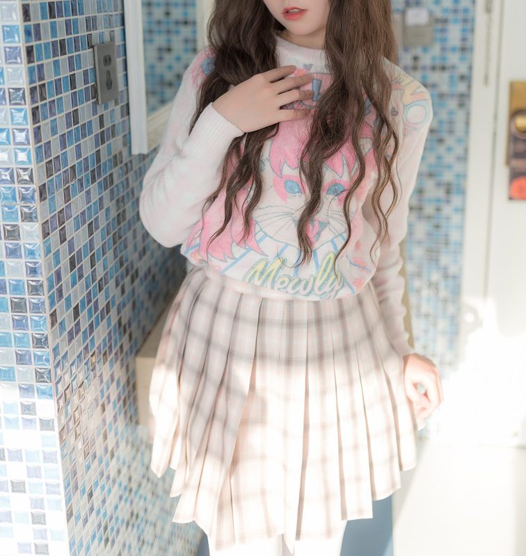 風(fēng)之領(lǐng)域精品寫真@No.088 浴缸里的濕身少女 [48P/204MB]-無(wú)料攝影圈