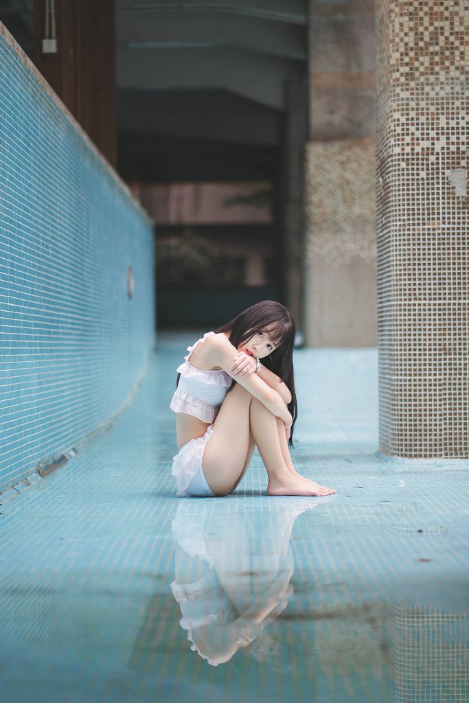 風(fēng)之領(lǐng)域精品寫真@No.090 泳池里的小美人魚 [40P/163MB]插圖1