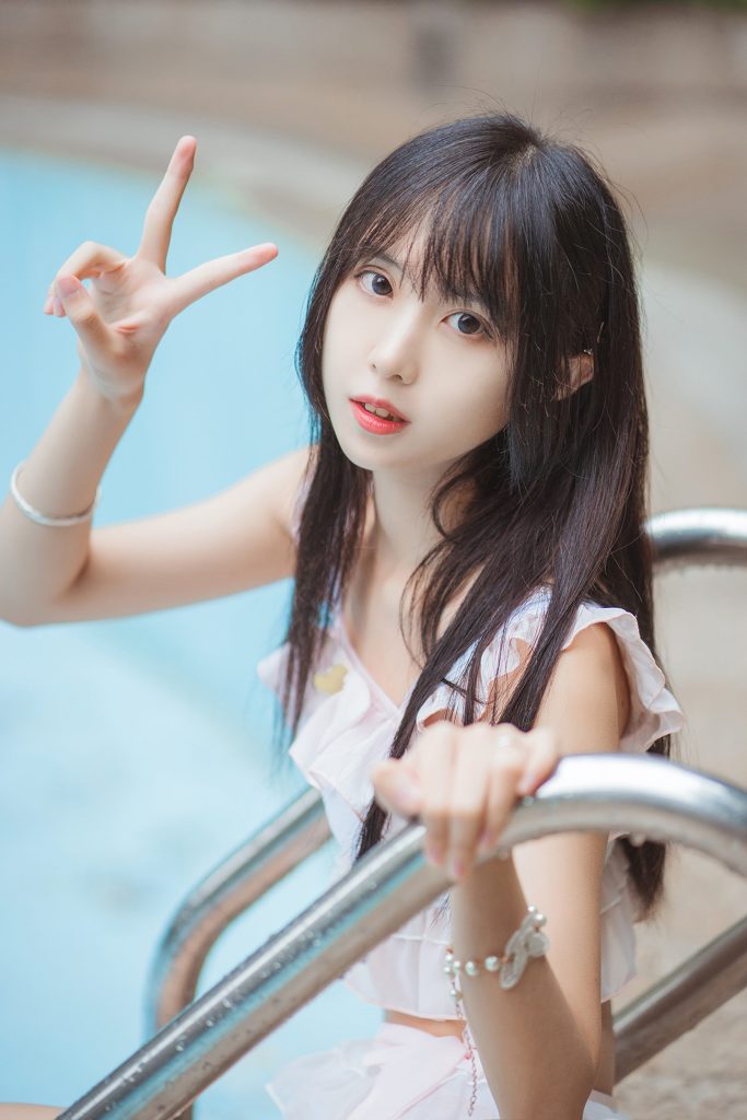 風(fēng)之領(lǐng)域精品寫真@No.090 泳池里的小美人魚 [40P/163MB]插圖