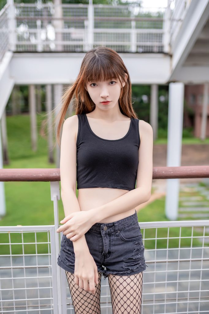 風之領域精品寫真@No.097 性感的黑絲網襪 [50P/163MB]插圖1