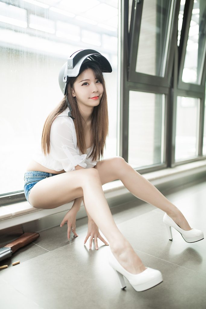 風之領域精品寫真@No.108 吃雞的美少女 [51P/163MB]插圖