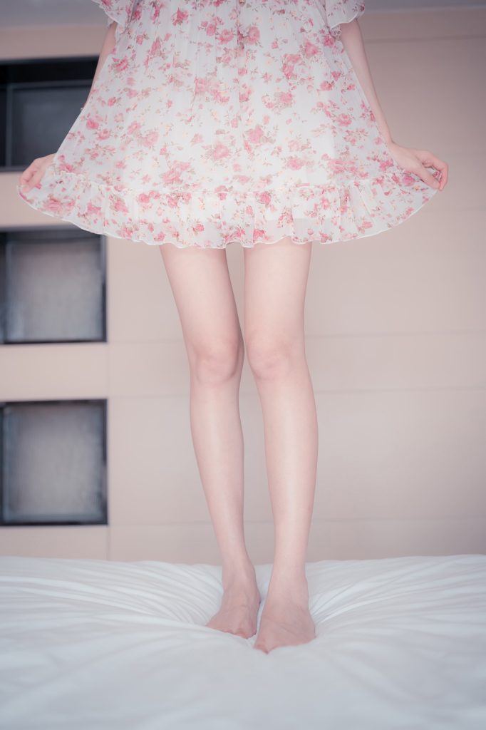 風(fēng)之領(lǐng)域精品寫真@No.111 粉色花花公主裙 [48P/108MB]插圖3