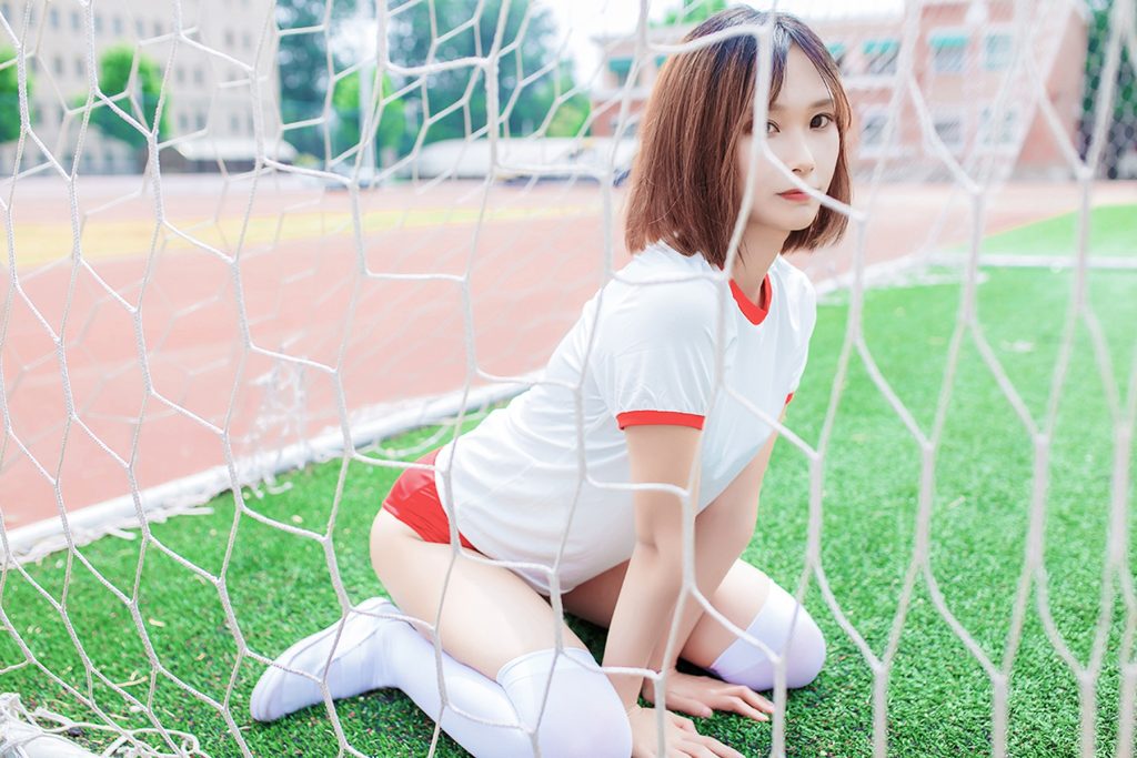 風(fēng)之領(lǐng)域精品寫(xiě)真@No.142 體育場(chǎng)上的寶貝少女 [42P/221MB]插圖